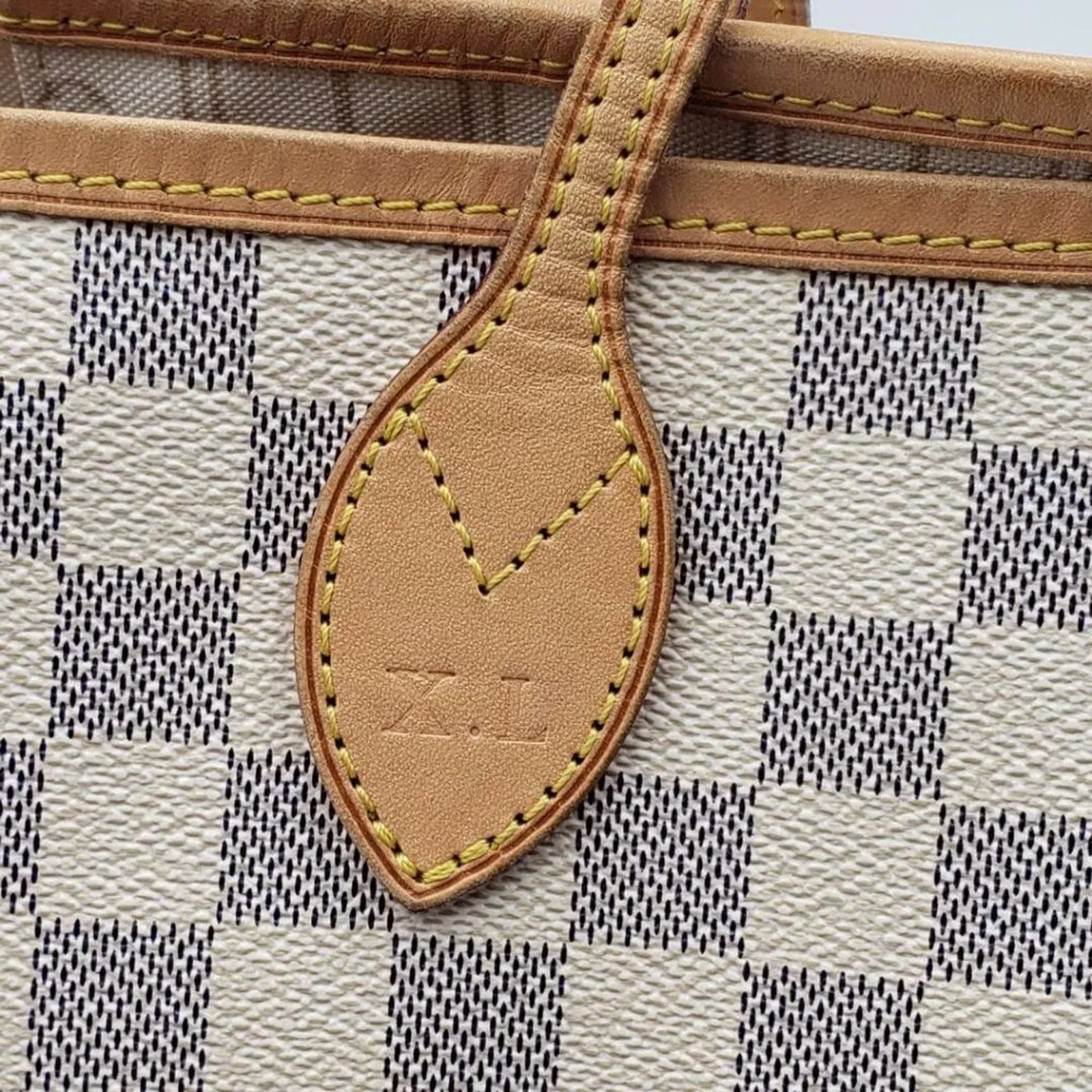 Louis Vuitton Neverfull GM Brown Monogram Canvas Shoulder Bag