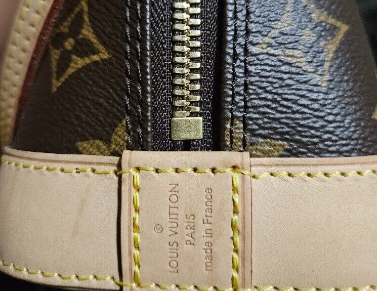 Louis Vuitton Very Good Monogram Canvas Alma BB Brown Crossbody Handbag