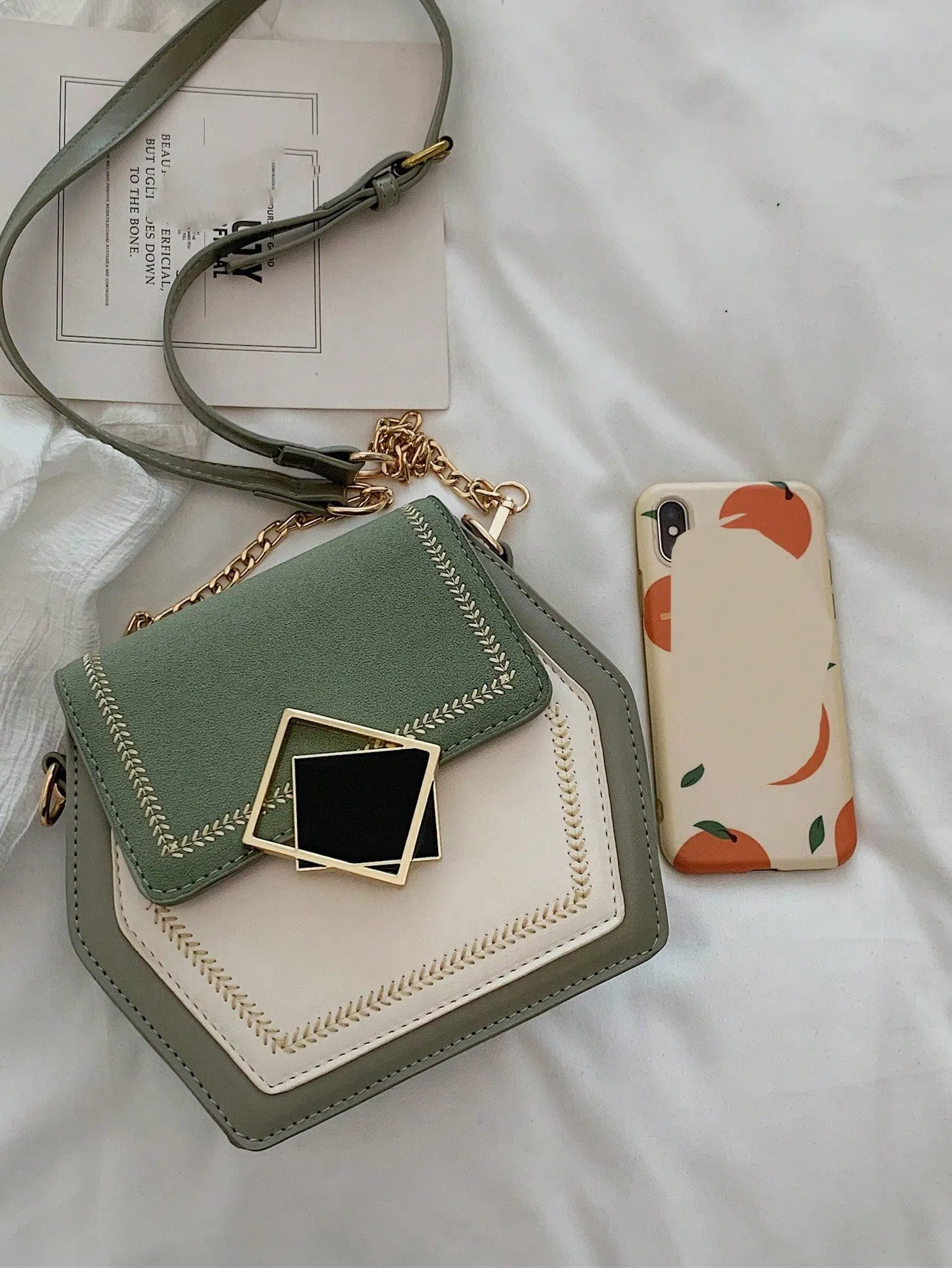 Mini Color-Block Metal Decor Novelty Bag With Chain Strap - Green