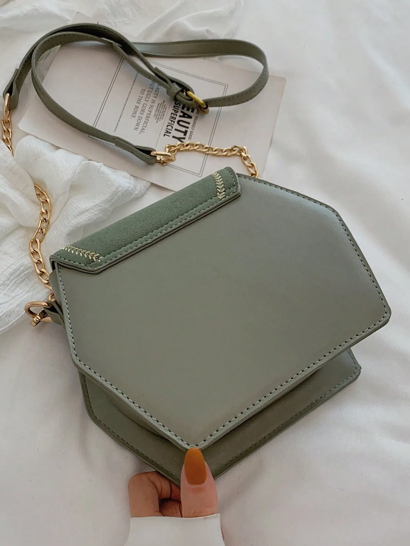 Mini Color-Block Metal Decor Novelty Bag With Chain Strap - Green