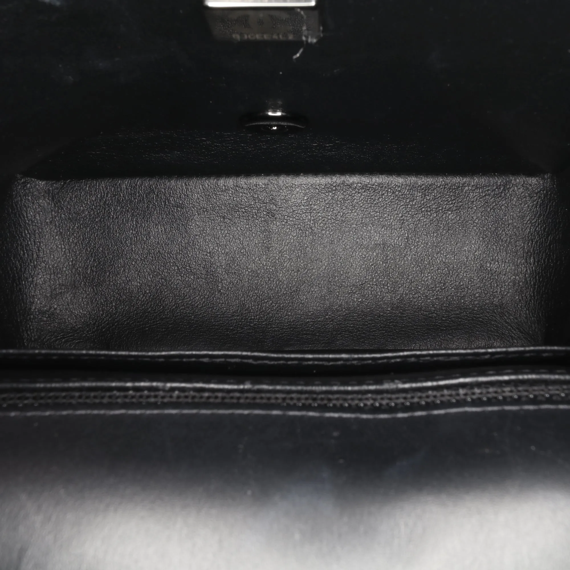 Mini Square Classic Patent So Black Single Flap