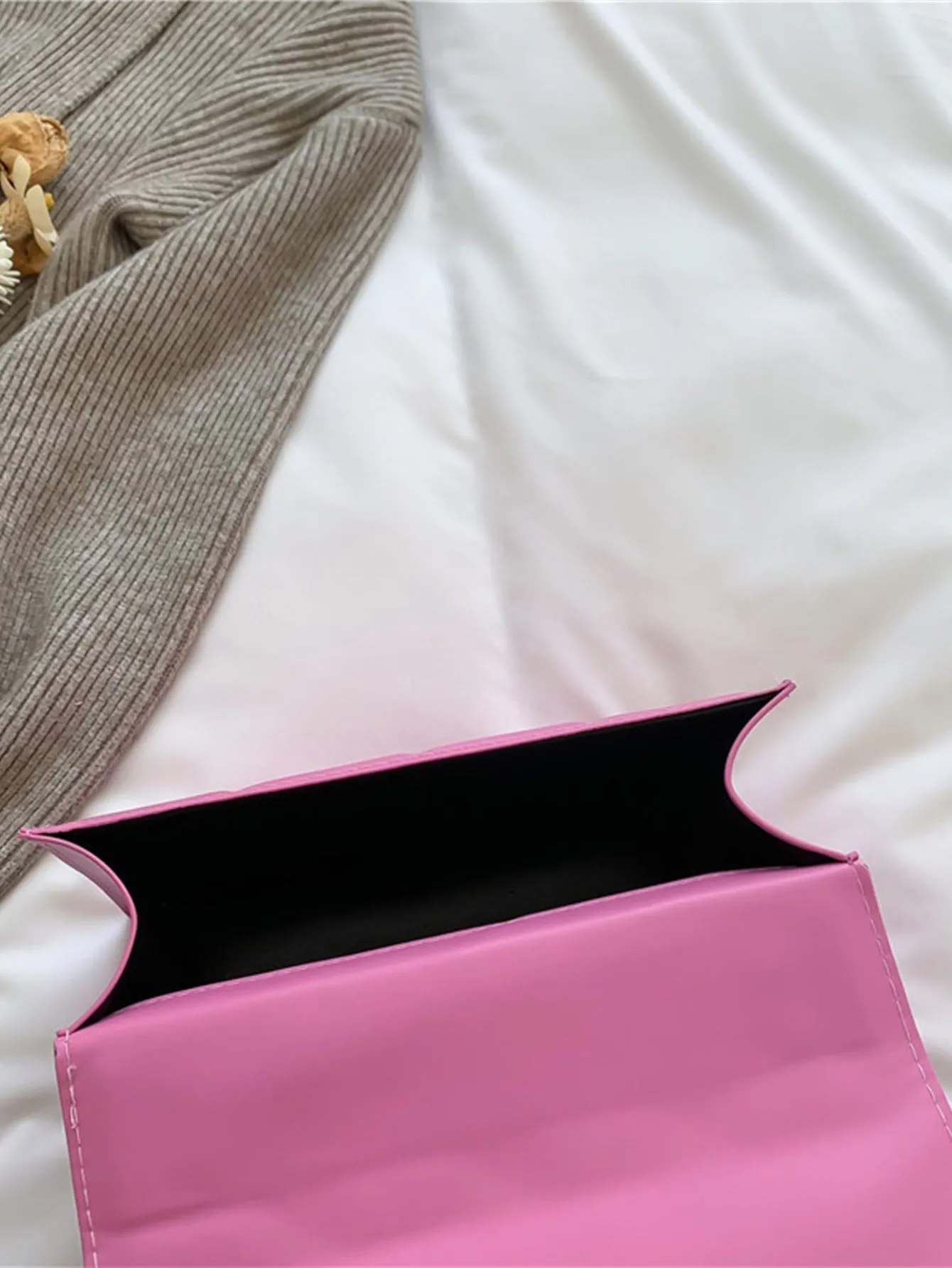 Minimalist Quilted Pattern Flap Square Bag - Pink