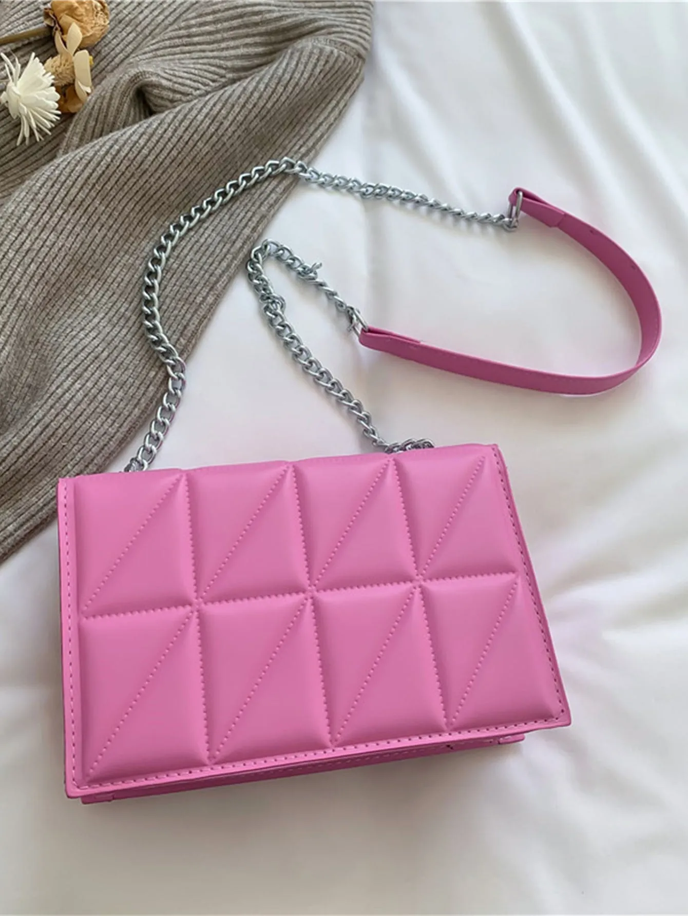 Minimalist Quilted Pattern Flap Square Bag - Pink