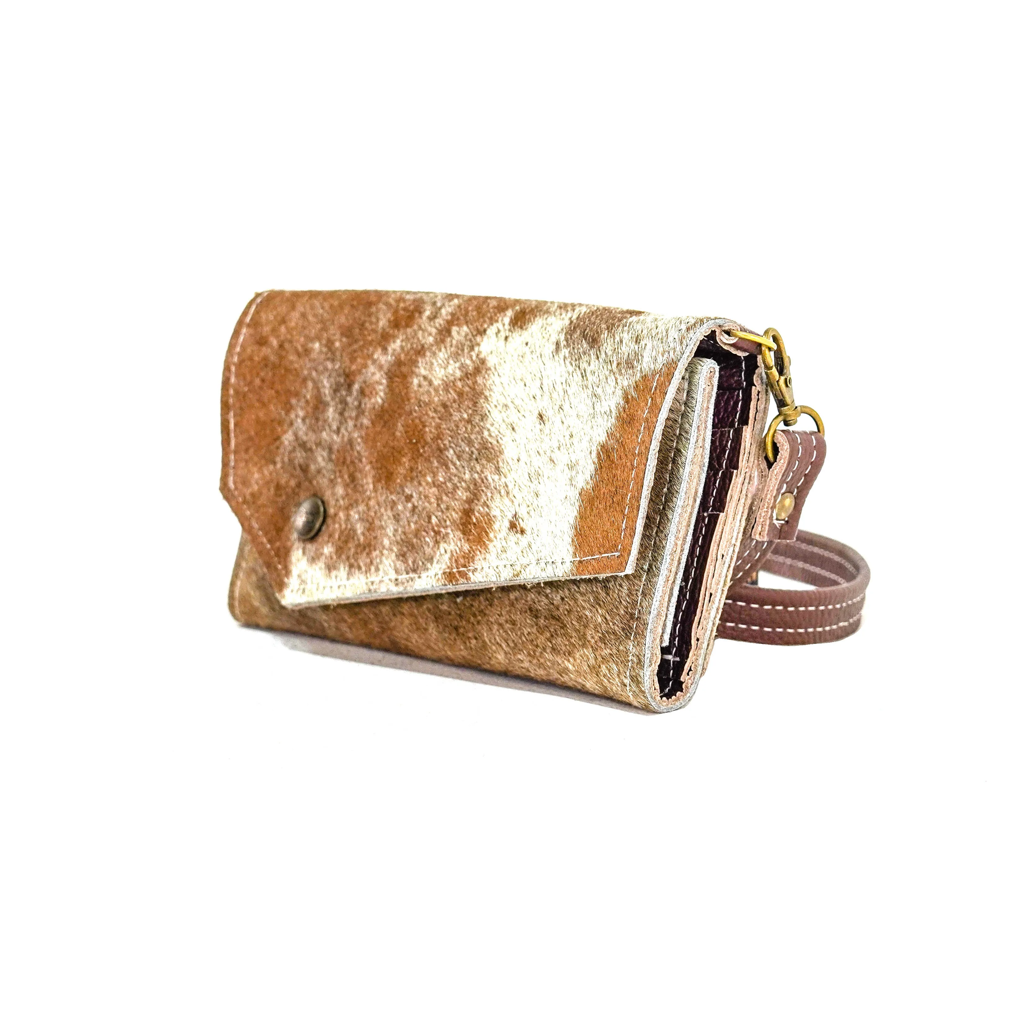 Miranda - Longhorn w/ Mustang Leather