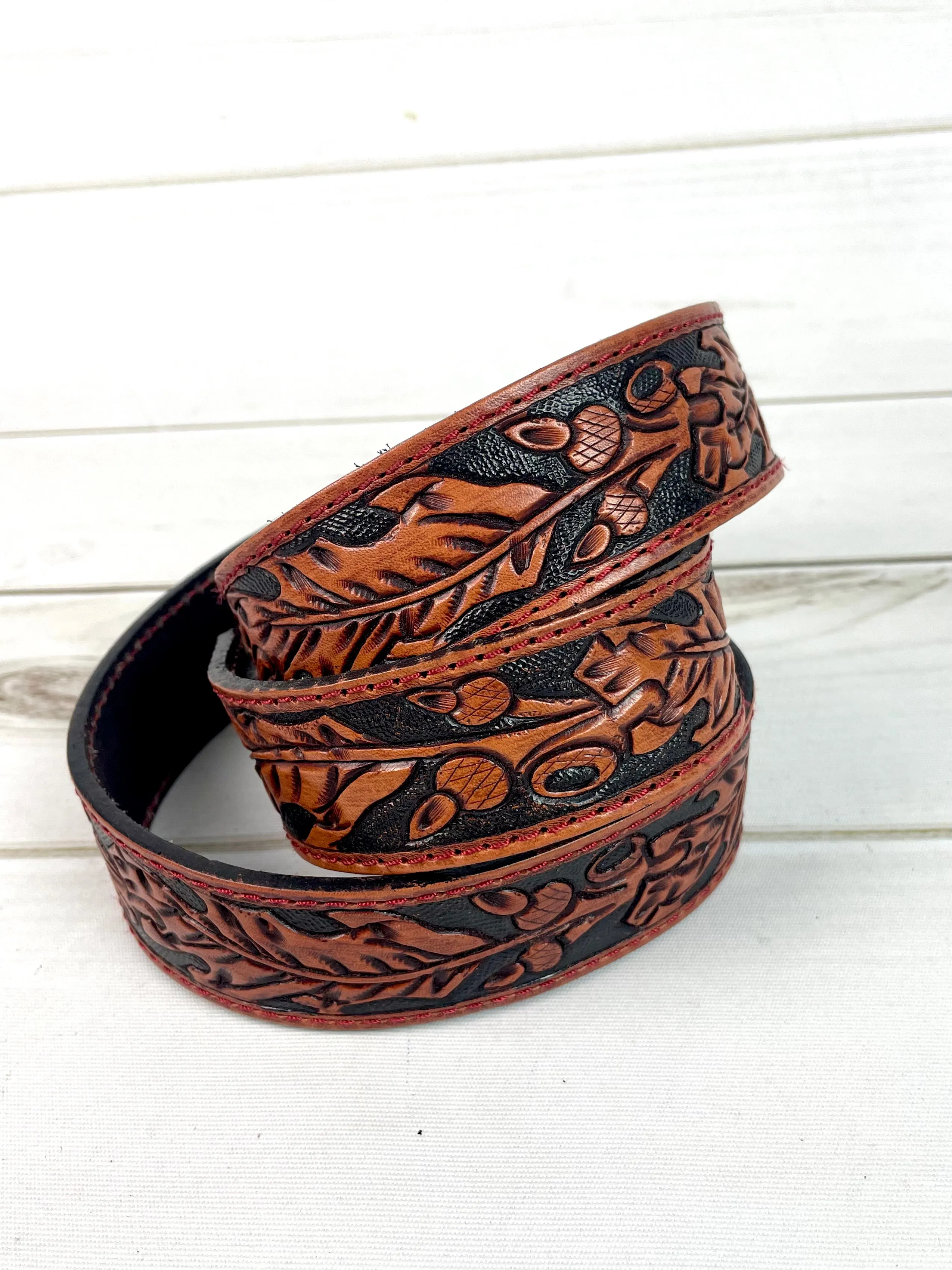 Oak Leaf Leather Tooled Handbag Strap