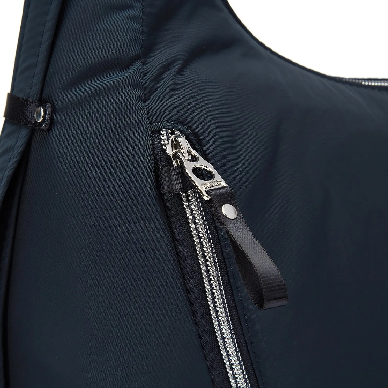Pacsafe® Stylesafe anti-theft convertible crossbody