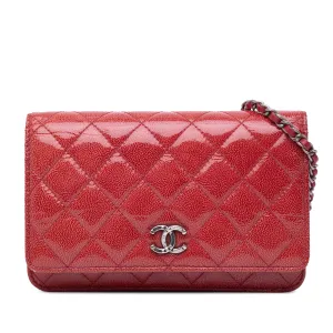 Paris Dallas CC Patent Goatskin Wallet on Chain