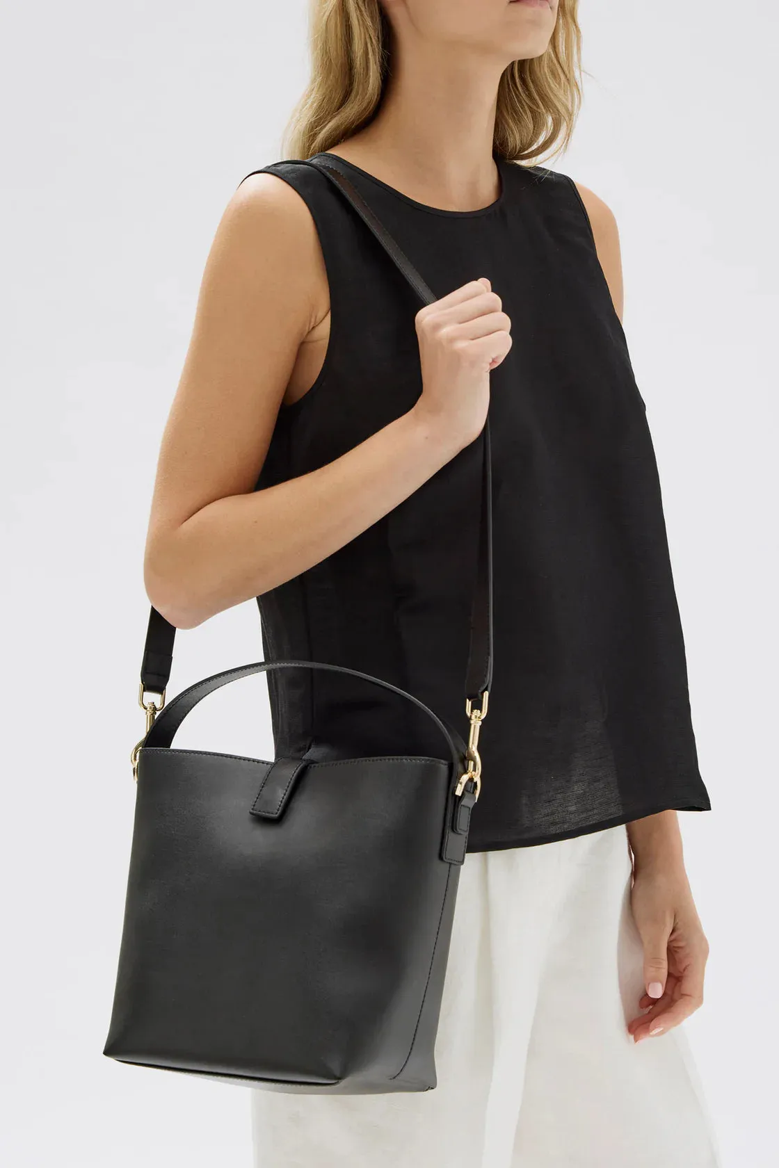 Penny Bucket Bag - Black