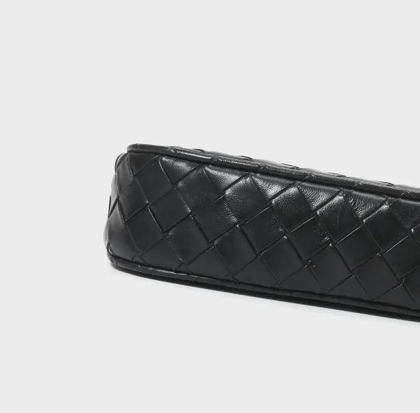 PetiteWoven
