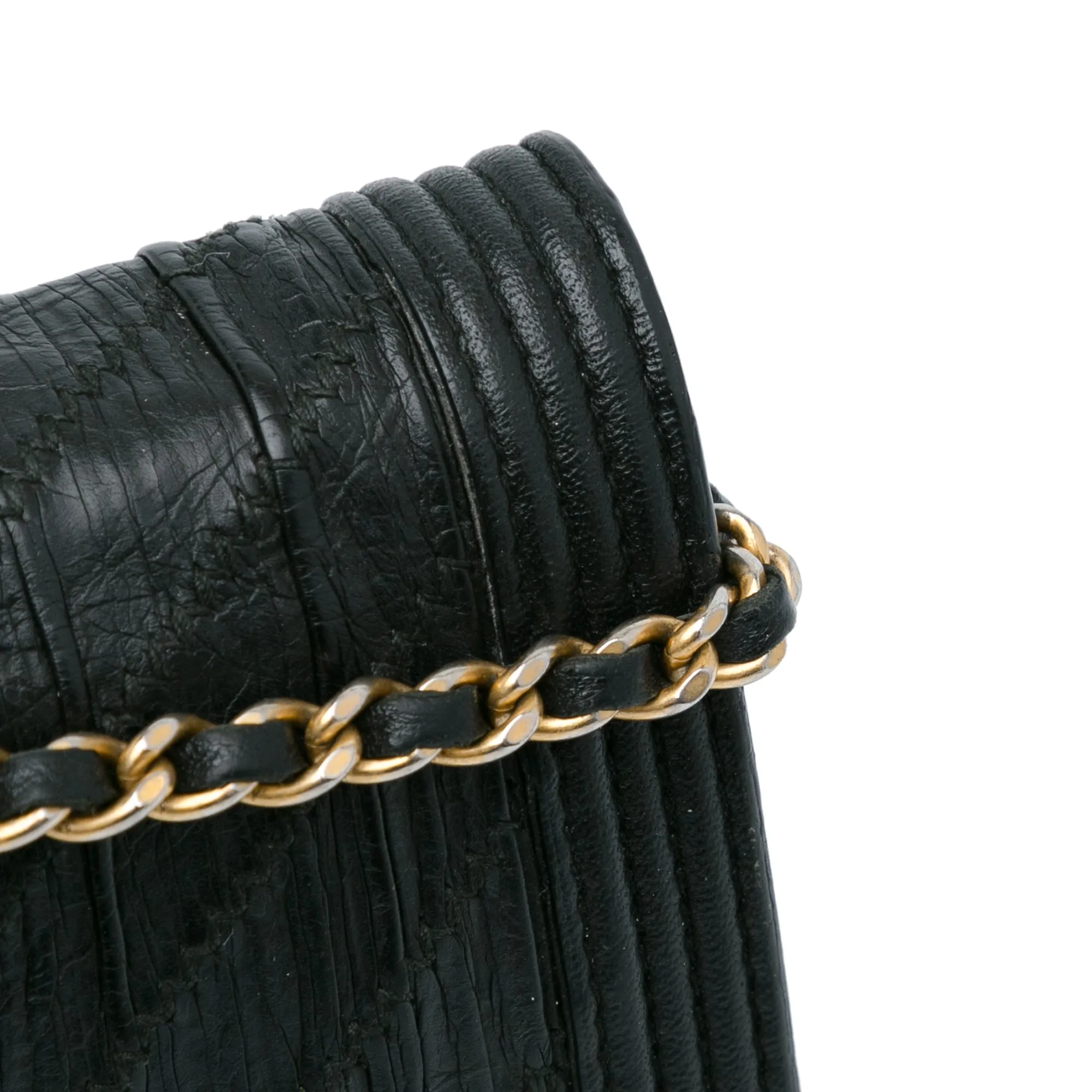 Pleated Crumpled Chevron Le Boy Wallet On Chain