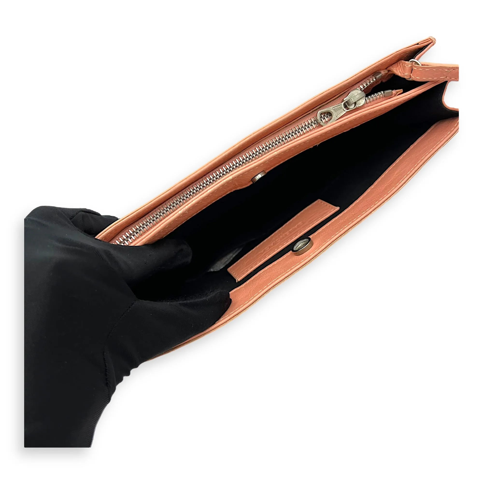 Pochette Peach Crossbody Bag in Distressed Leather, Silver hardware