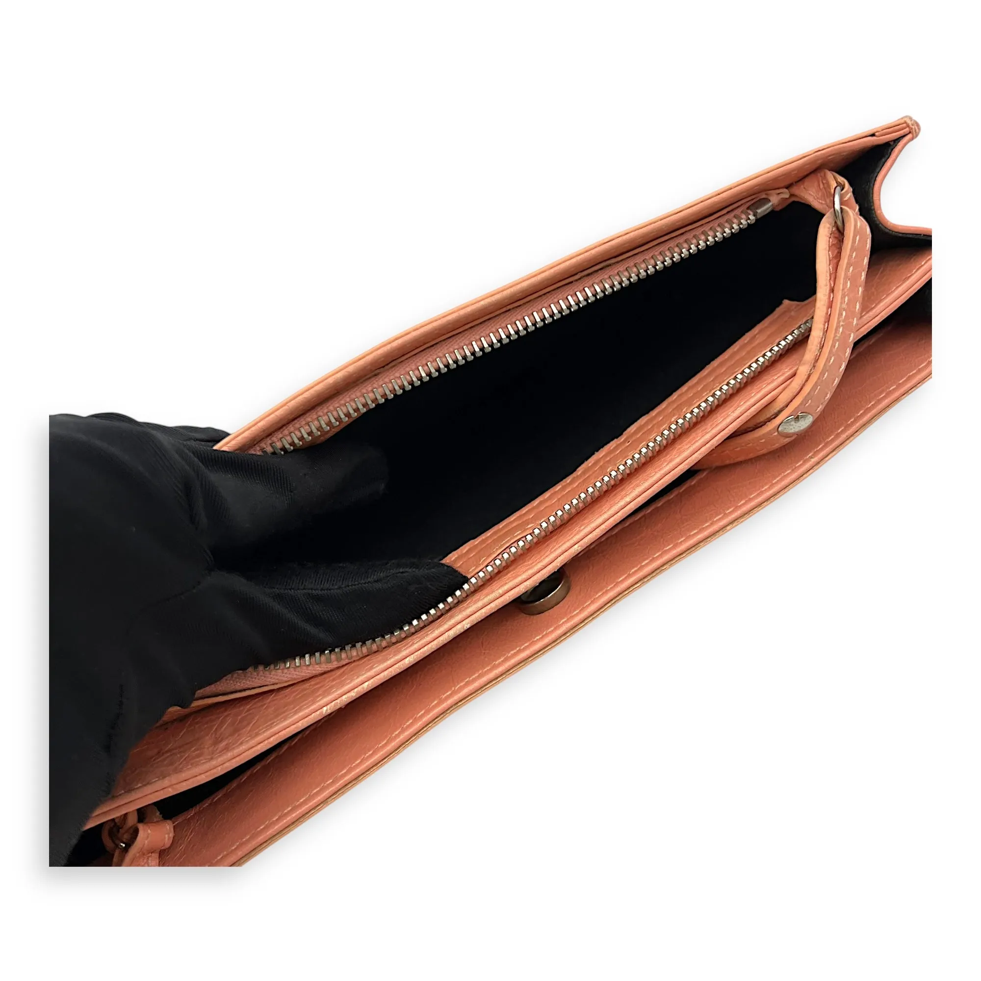 Pochette Peach Crossbody Bag in Distressed Leather, Silver hardware