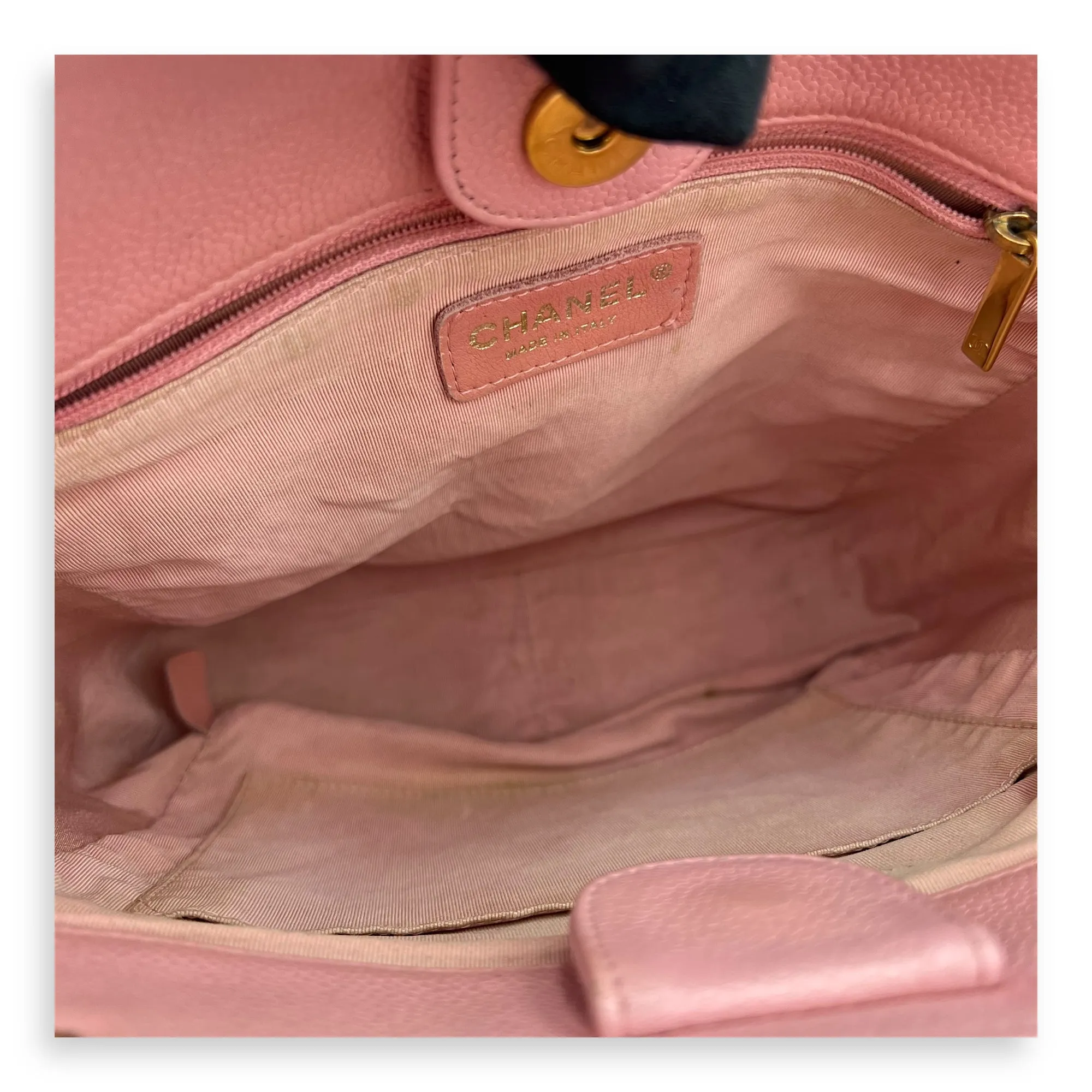 PST Petite Shopping Pink Tote Bag in Caviar Leather, Gold hardware