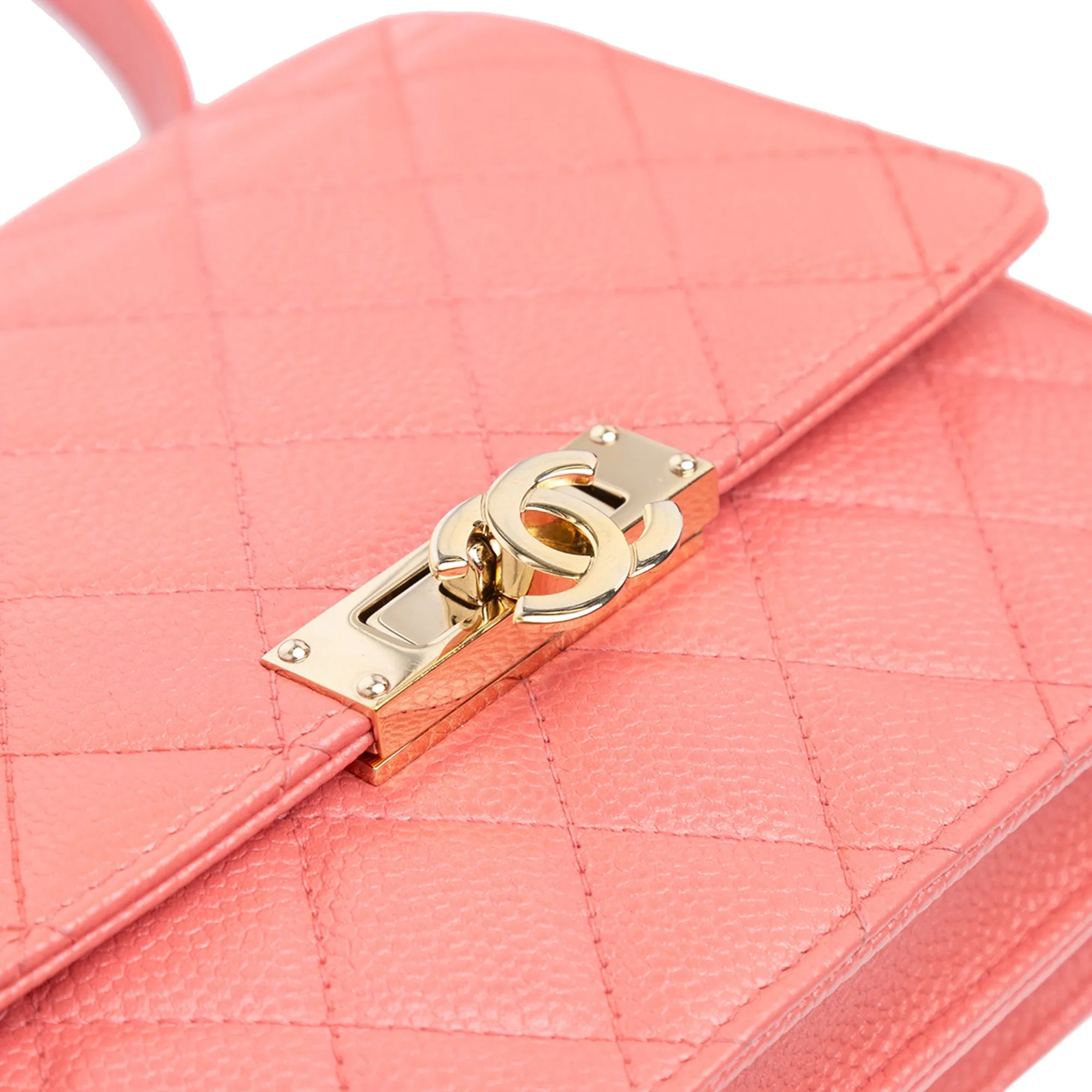 Quilted Caviar Golden Class Wallet On Chain