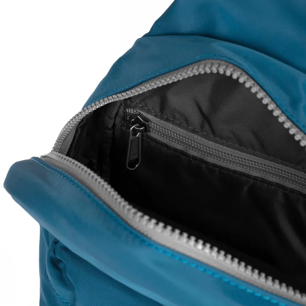 Roka Willesden B Recycled Nylon Marine Bag