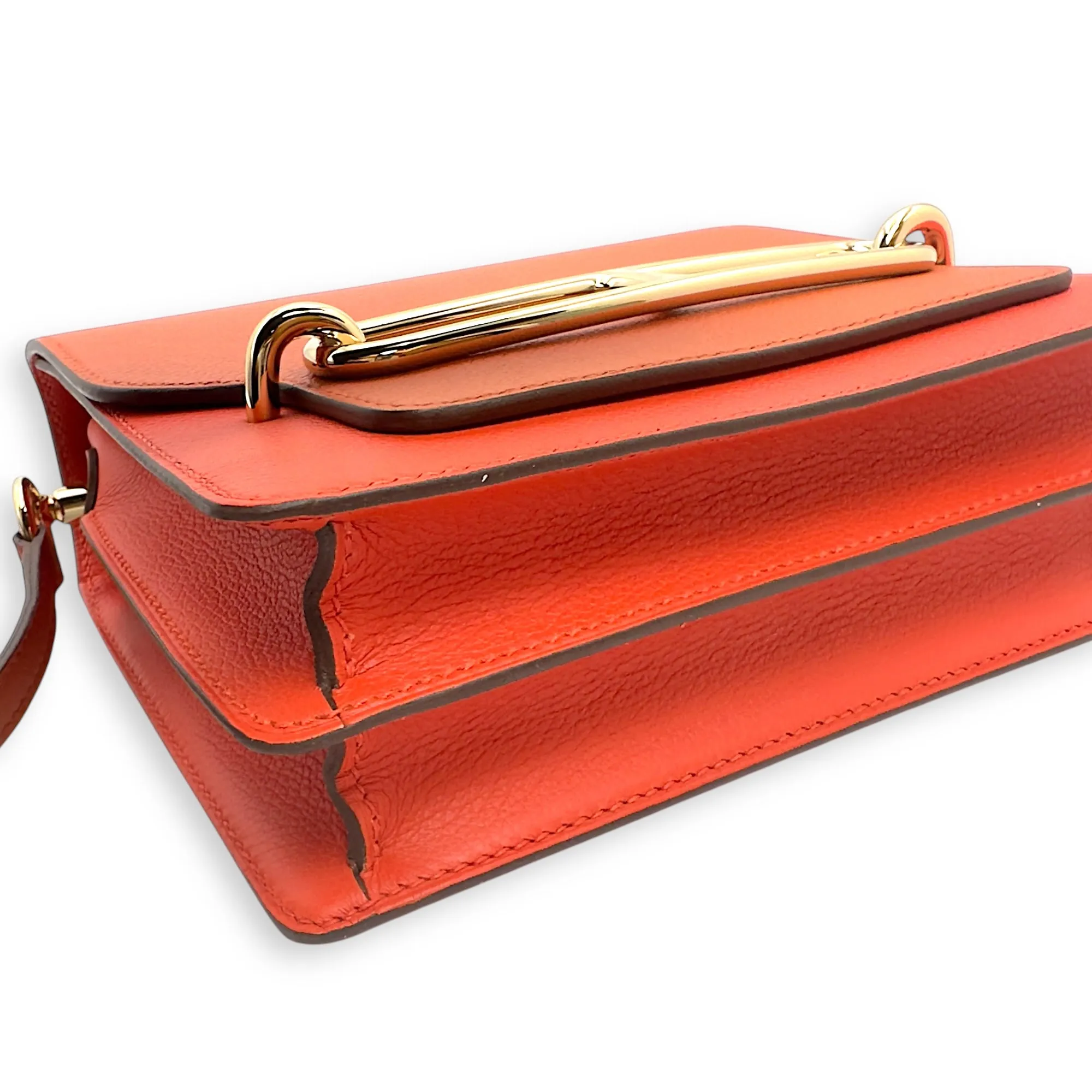 Roulis Bicolore Mini Capucine/Terre Battue in Evercolor, Permabrass hardware