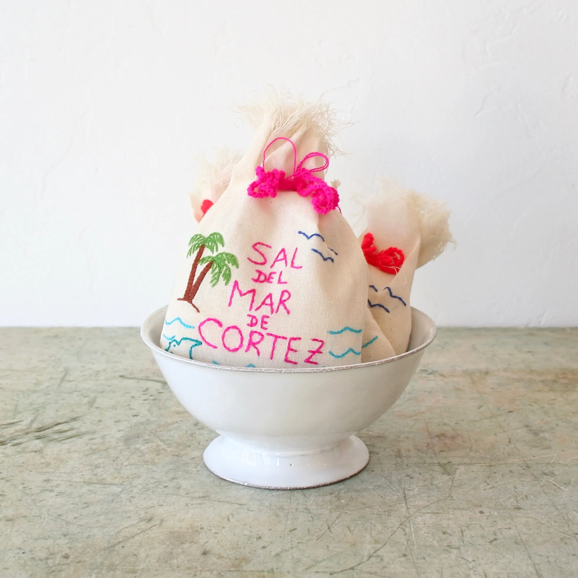 Sal Del Mar Embroidered Bags of Culinary Sea Salt