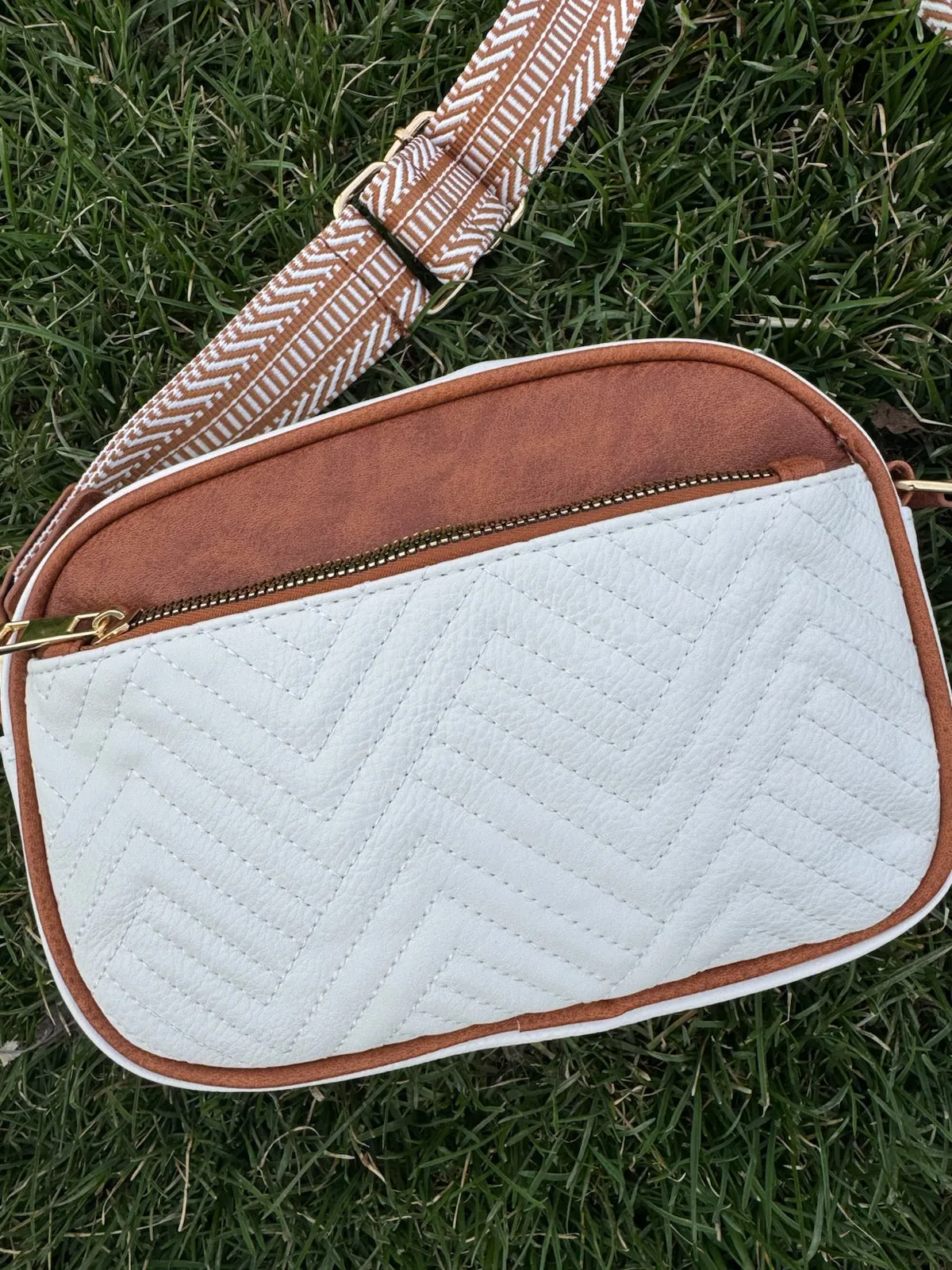 Sawyer Crossbody
