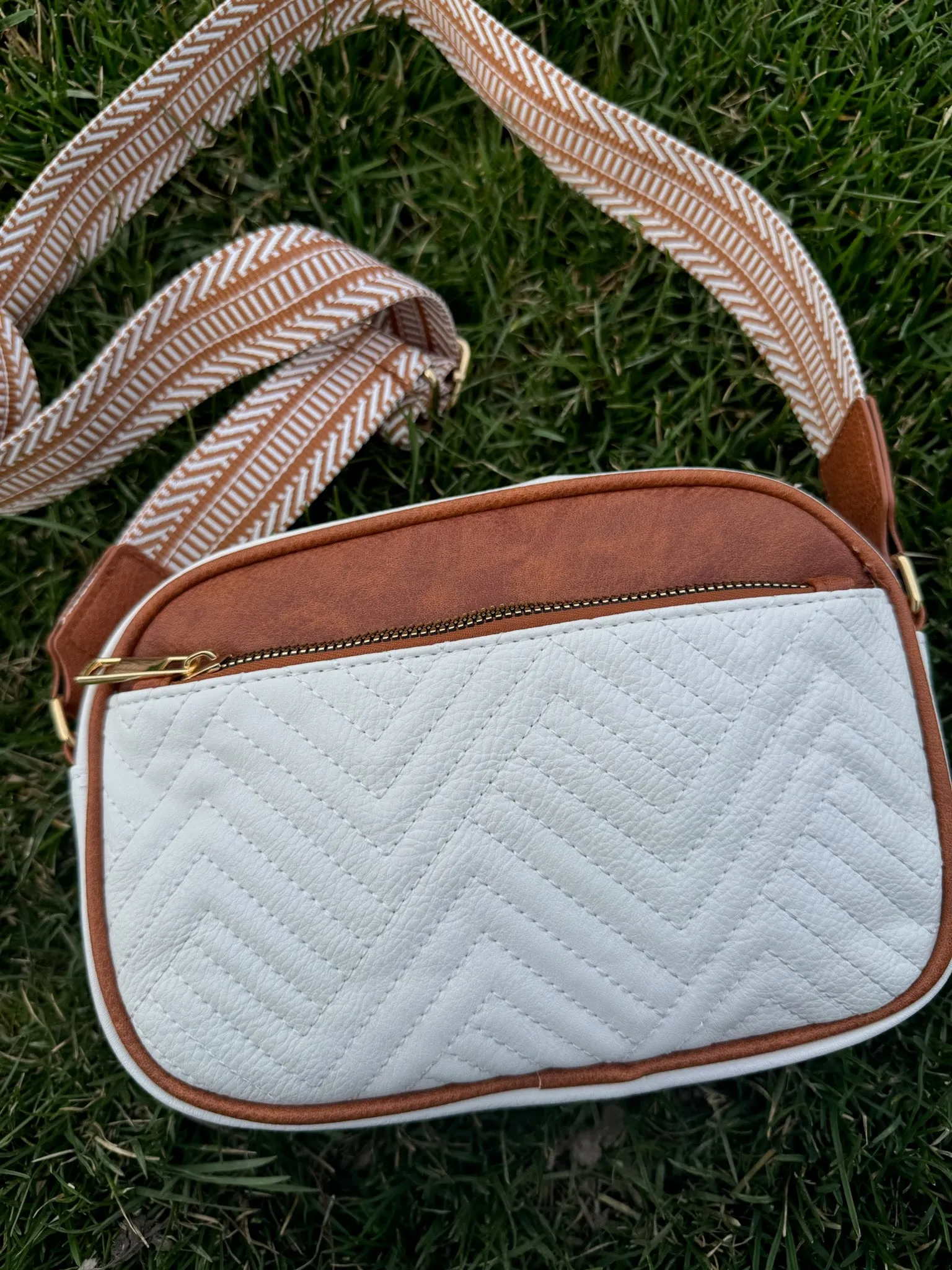 Sawyer Crossbody