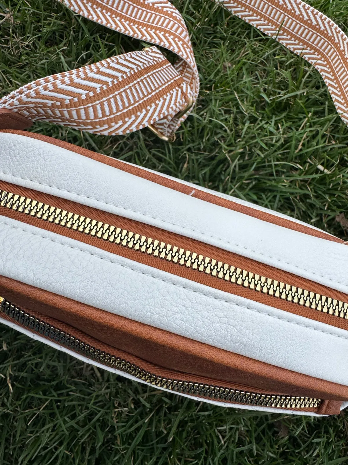 Sawyer Crossbody