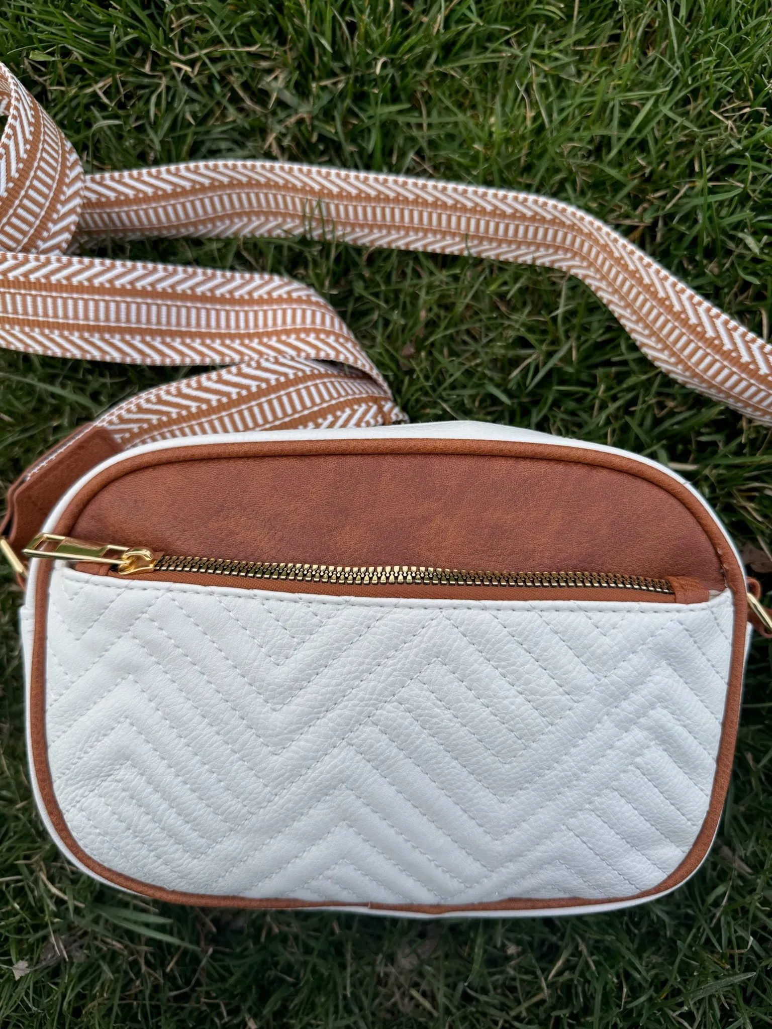 Sawyer Crossbody