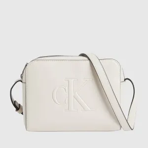Sculpted Camera Deboss Bag - Cream