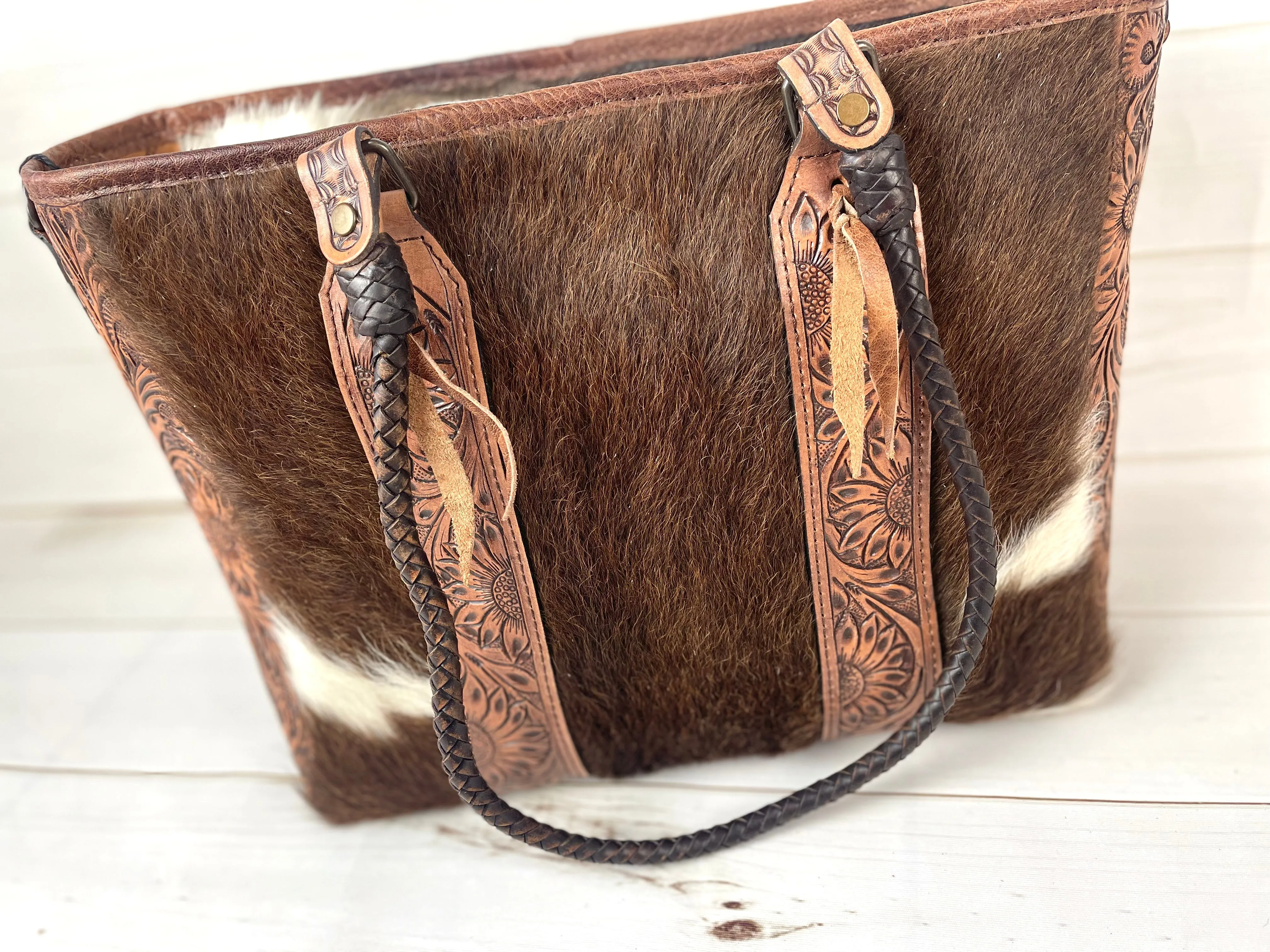 Showstopper Hide & Sunflower Tooled Handbag