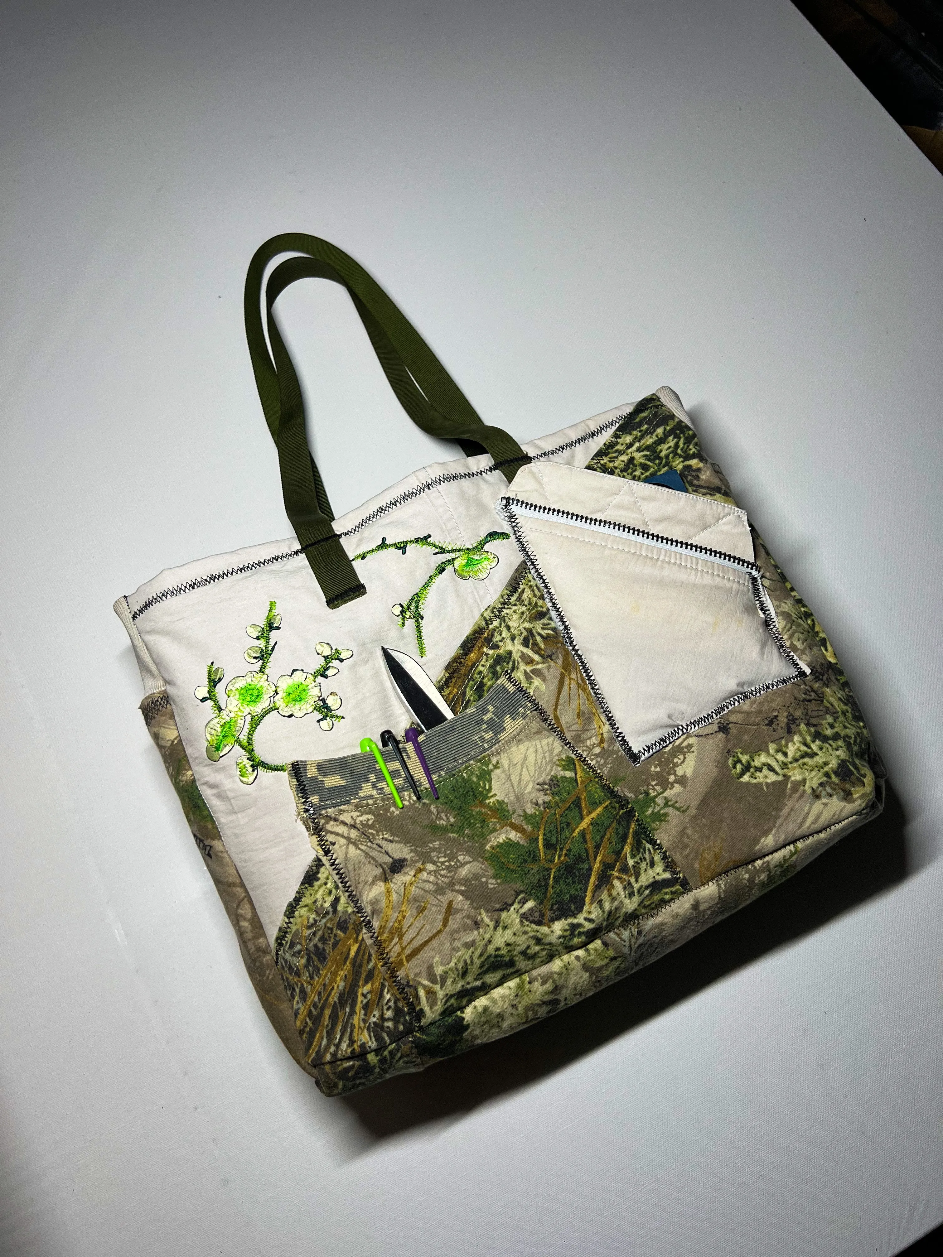 'SnowStorm' Tote Bag