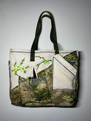 'SnowStorm' Tote Bag