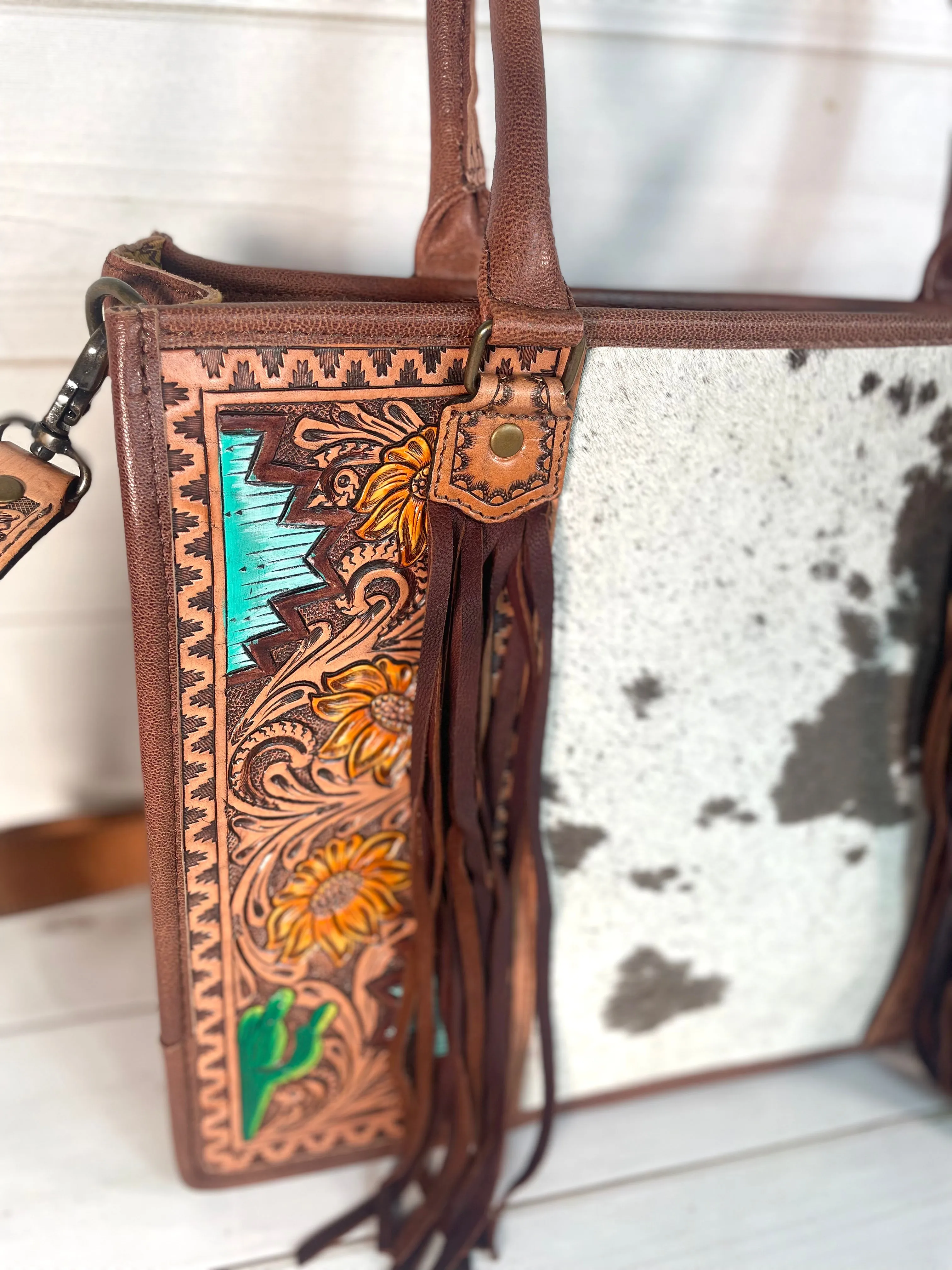 Southwest Prescott Cowhide Leather Tote