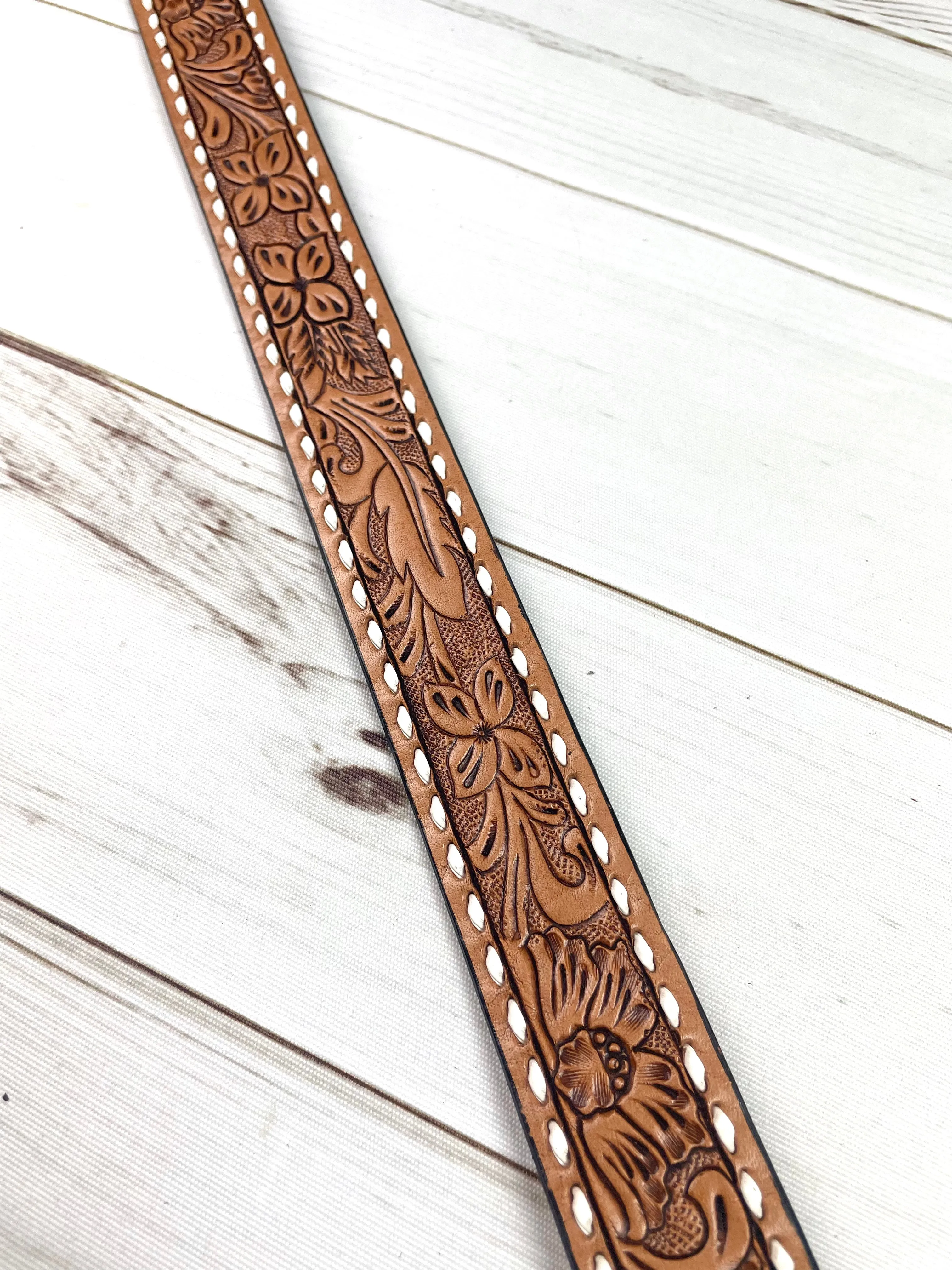 Tan Leather Tooled Handbag Strap with White Buckstitch