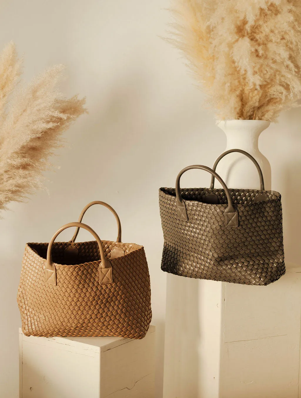 The Lucila Hand Woven Bag - Grey