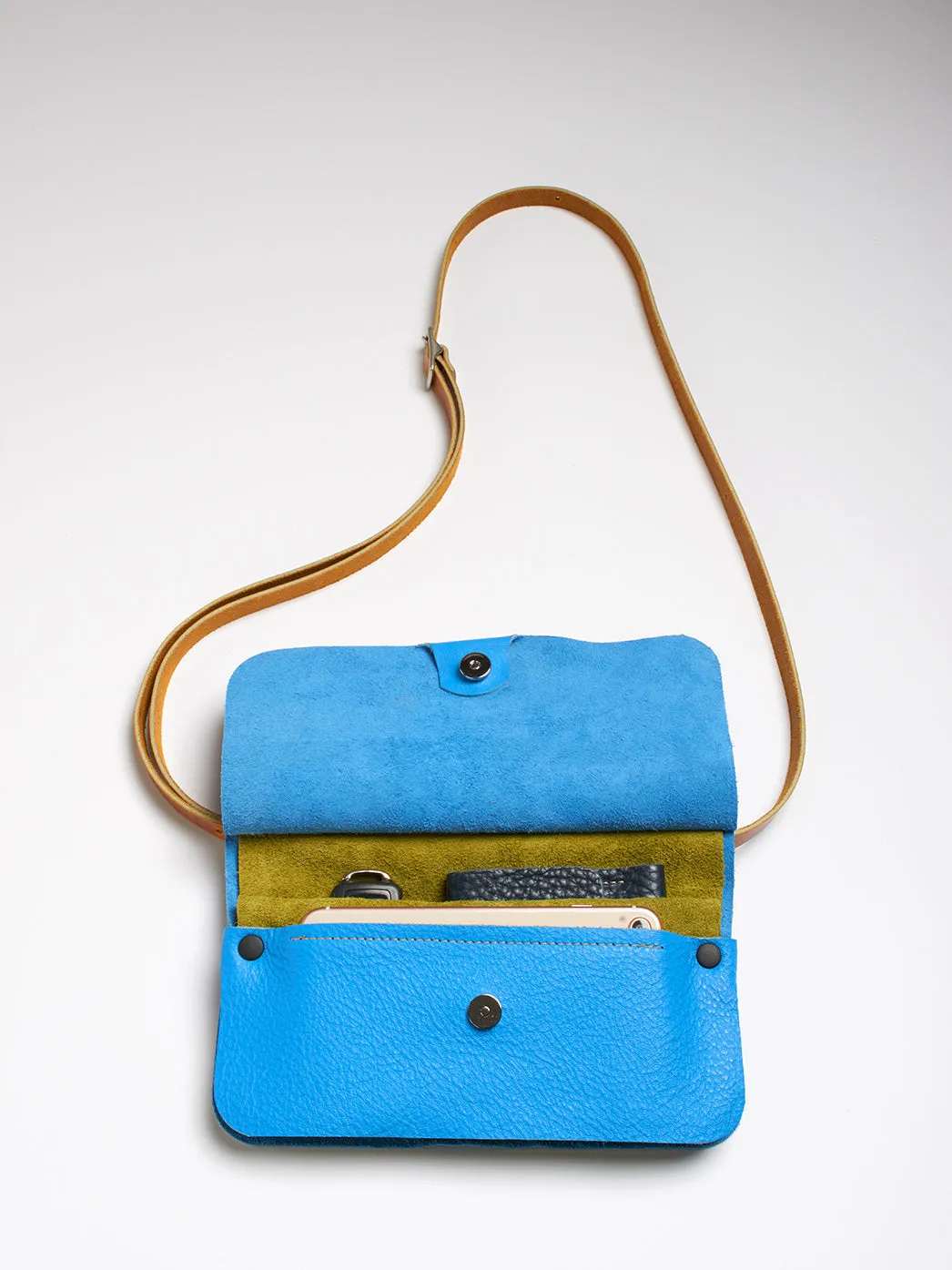 The Novella bag - Electric blue suede leather