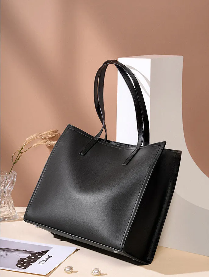 The Sleek & Chic Tote