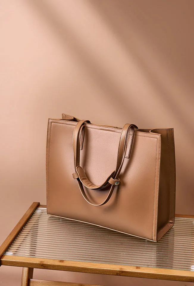 The Sleek & Chic Tote