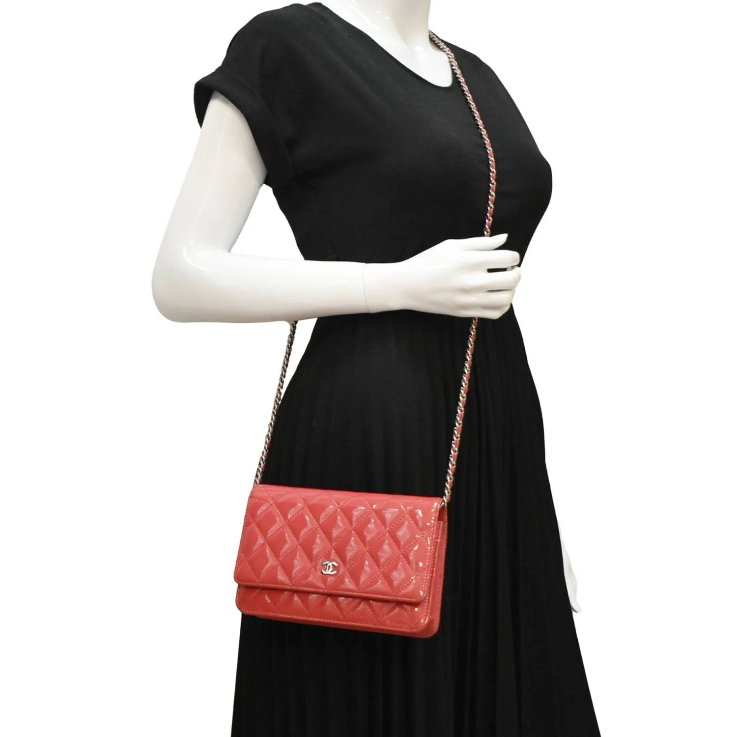 Top Quality Chanel WOC Quilted Patent Leather Crossbody Bag Red