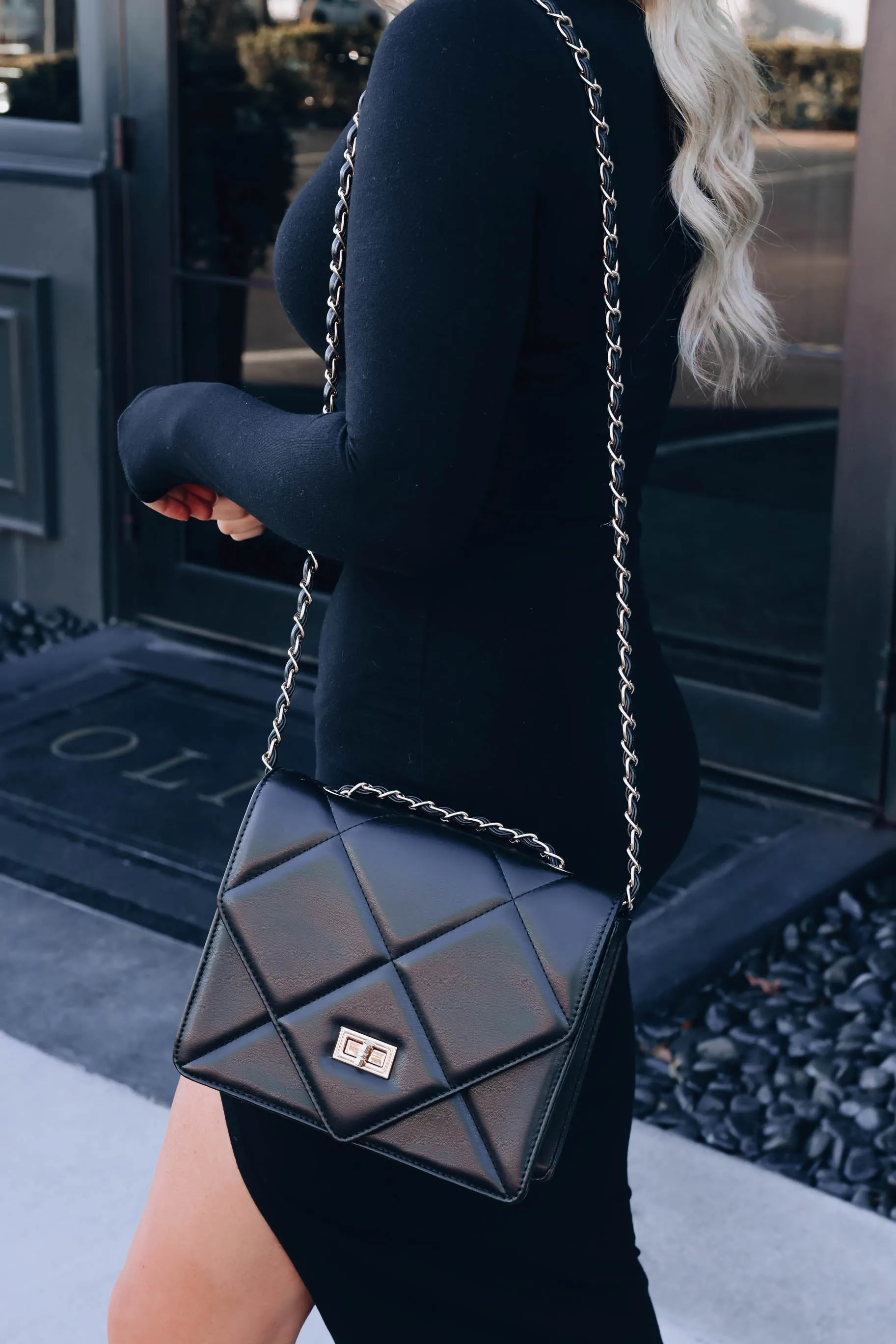 V-Flap Quilted Crossbody Purse - Black